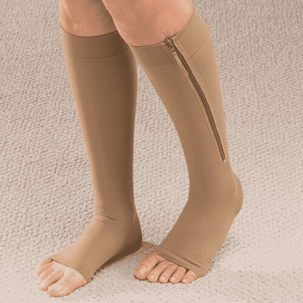 MEDIAS DE COMPRESION. COMPOSICION PORCENTUAL 60% NYLON, 25% ELASTANO, 15% LATEX FK22-36 - Imagen 4